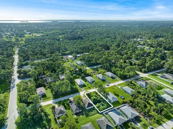 1145 10th Court Sw, Vero Beach, FL 32962