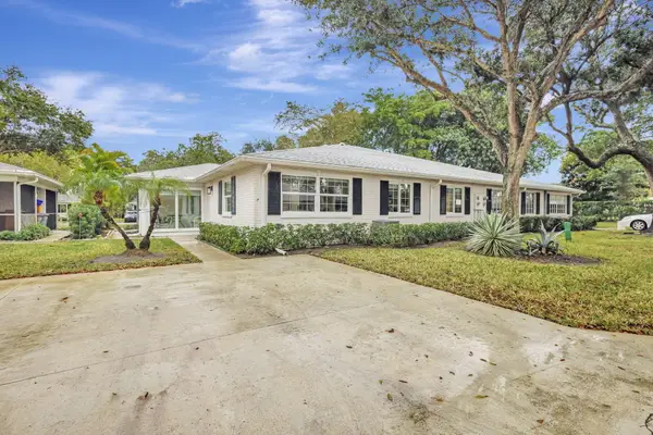 10164 S 45th Way Way, Boynton Beach, FL 33436
