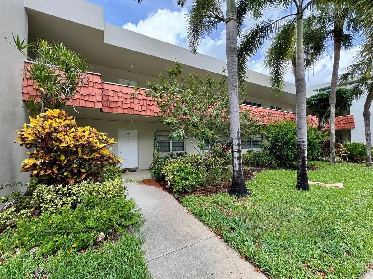 901 Cypress Terrace #103, Pompano Beach, FL 33069 - #1