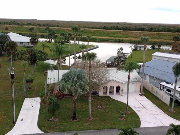 1177 Lisa Lane, Okeechobee, FL 34974