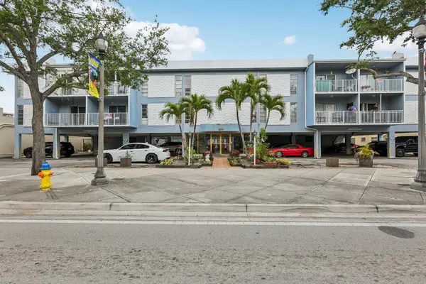 1735 NE 164th Street #F-304, North Miami Beach, FL 33162