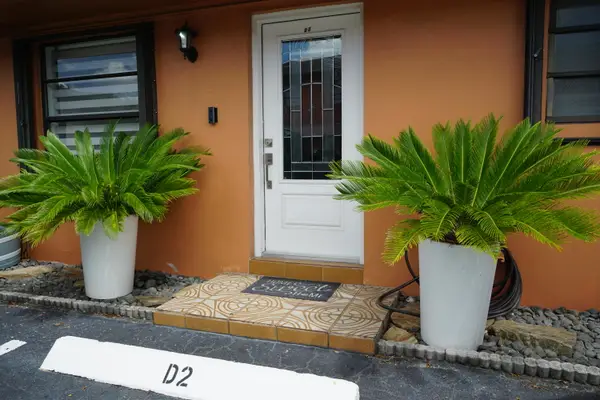 1765 W 41st Street #Unit 2d, Hialeah, FL 33012