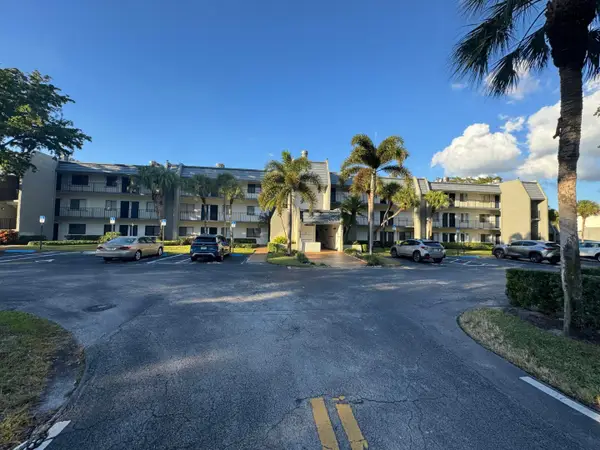 4832 Esedra Court #106, Lake Worth, FL 33467