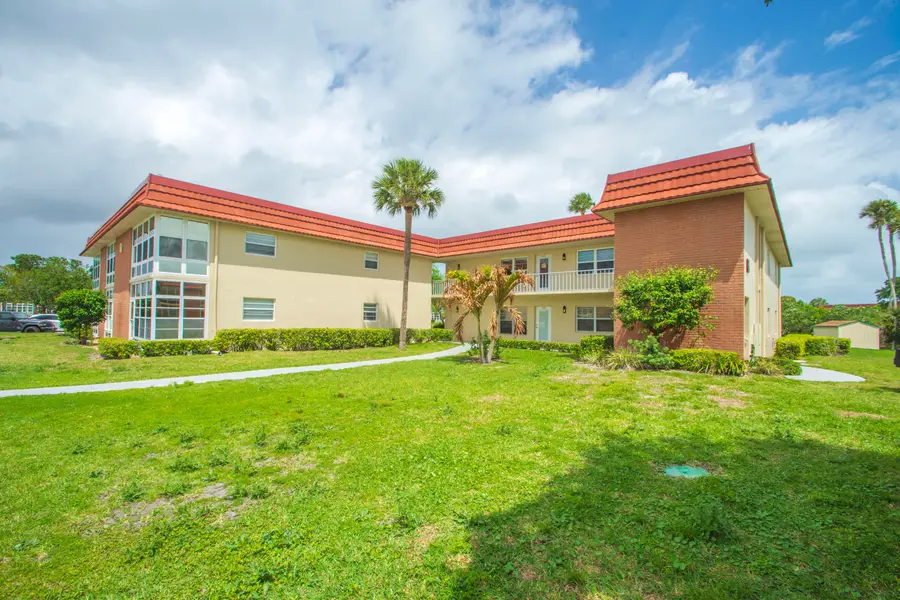 66 Woodland Drive #204, Vero Beach, FL 32962 - #2