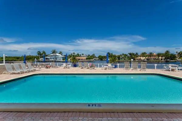 632 Snug Harbor Drive #D2, Boynton Beach, FL 33435