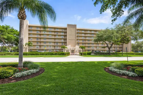 4570 NW 18th Avenue #604, Deerfield Beach, FL 33064