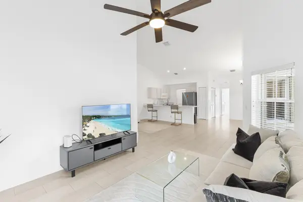 10633 Pelican Drive, Wellington, FL 33414