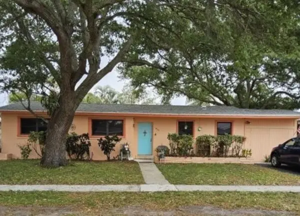 4820 SW 11th Street, Plantation, FL 33317