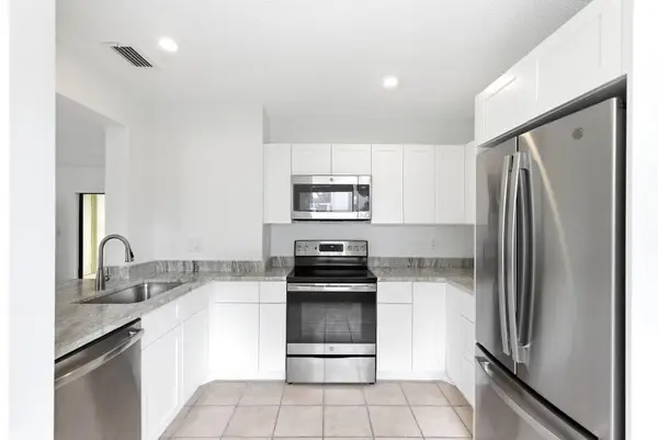 11319 Royal Palm Boulevard #B-2, Coral Springs, FL 33065
