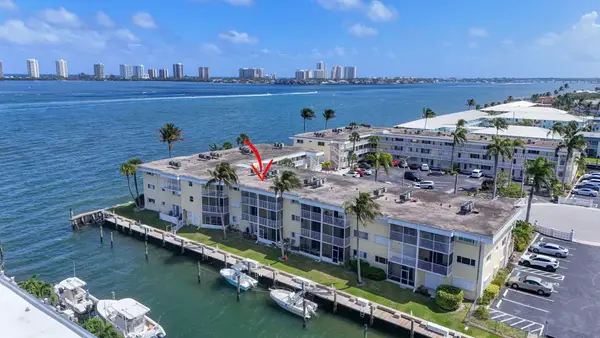 101 Doolen Court #307, North Palm Beach, FL 33408