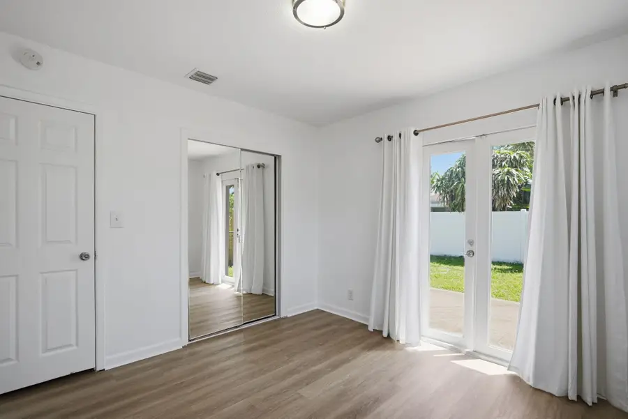 4630 NE 3rd Terrace, Oakland Park, FL 33334 - #2
