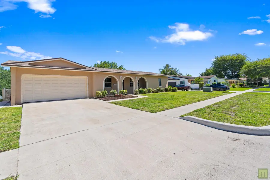 260 Lake Drive, Coconut Creek, FL 33066 - #3