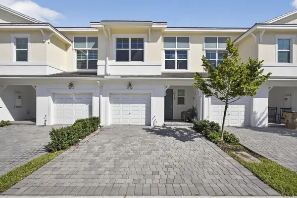 634 Parsons Way, Deerfield Beach, FL 33442
