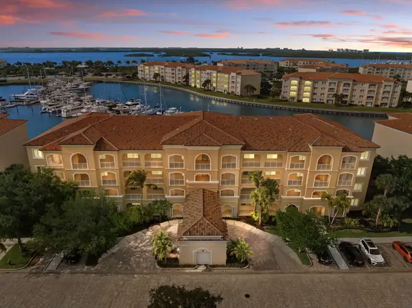 16 Harbour Isle Drive W #303, Fort Pierce, FL 34949
