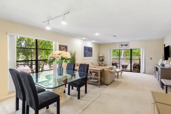 29 Stratford Lane West #Unit B, Boynton Beach, FL 33436