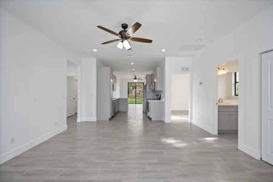 141 W 16th Street, West Palm Beach, FL 33404 - #2