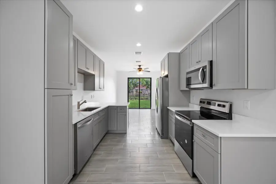 141 W 16th Street, West Palm Beach, FL 33404 - #2