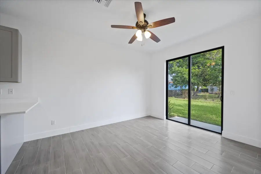 141 W 16th Street, West Palm Beach, FL 33404 - #3