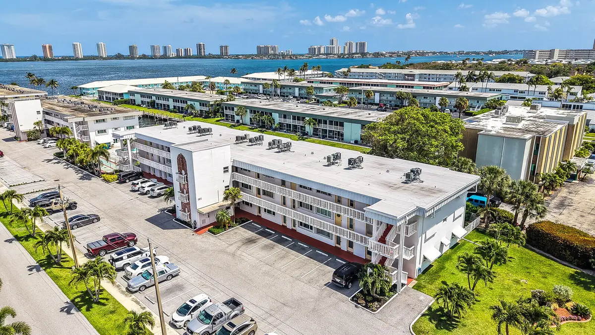 130 Doolen Court #109, North Palm Beach, FL 33408 - #1