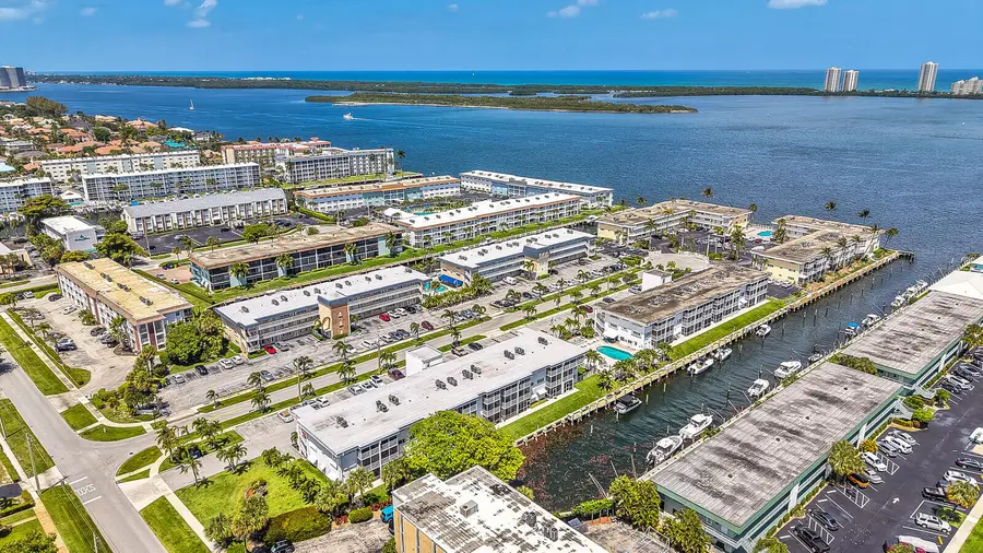 130 Doolen Court #109, North Palm Beach, FL 33408 - #3