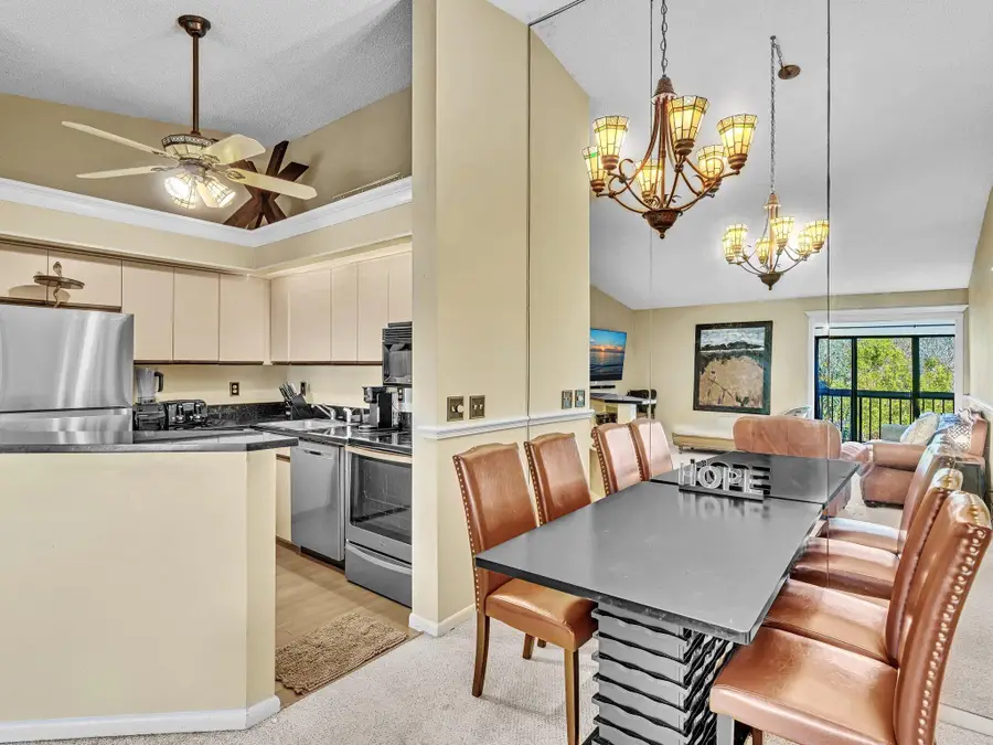 1109 Duncan Circle #202, Palm Beach Gardens, FL 33418 - #2