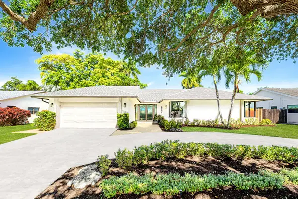 3028 NW 28th Avenue, Boca Raton, FL 33434