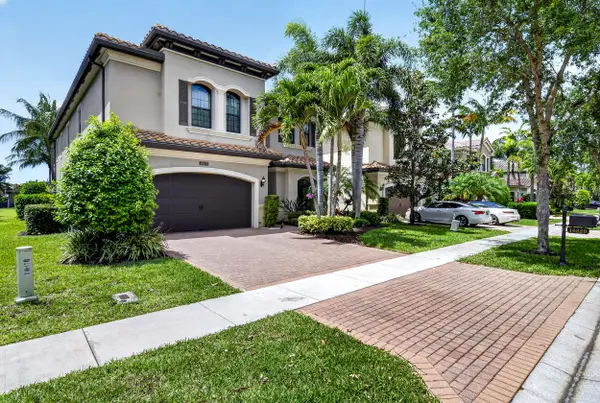 16829 Newark Bay Road, Delray Beach, FL 33446