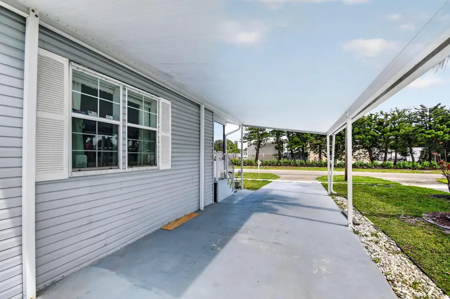4290 Meadow View Drive, Boynton Beach, FL 33436 - #3
