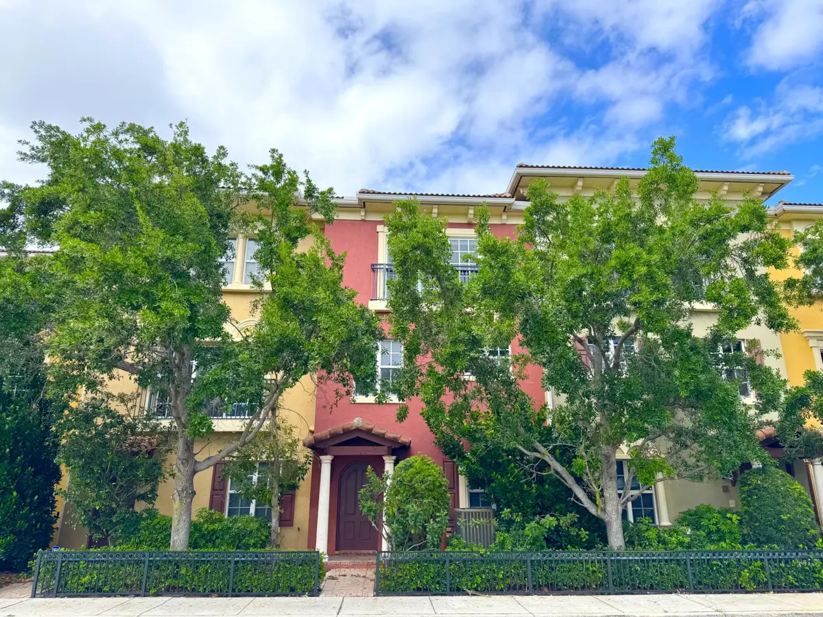 531 S Federal Highway #15, Lake Worth Beach, FL 33460 - #1