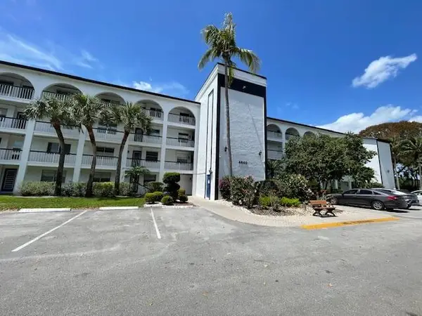 4602 Martinique Way #F1, Coconut Creek, FL 33066