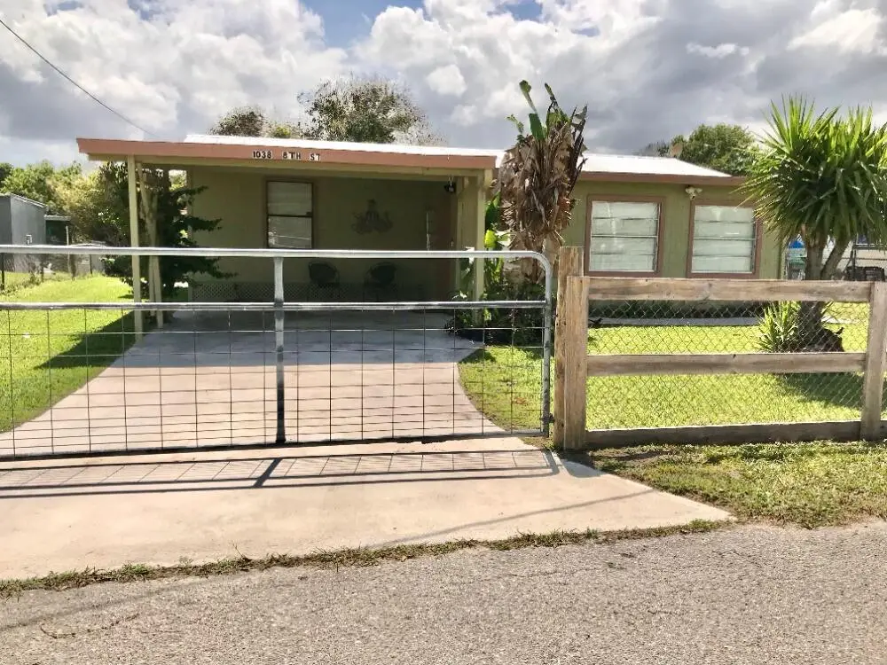 1038 8th Street, Okeechobee, FL 34974 - #1