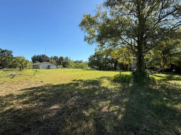 3704 Arnold Road, Fort Pierce, FL 34981
