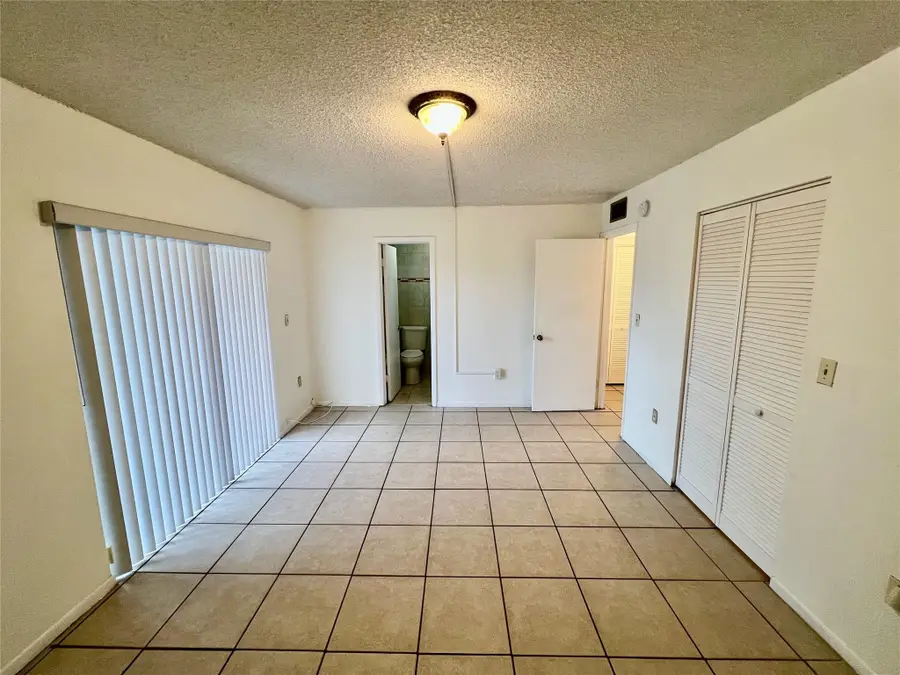 13500 NE 3rd Court #412, North Miami, FL 33161 - #3