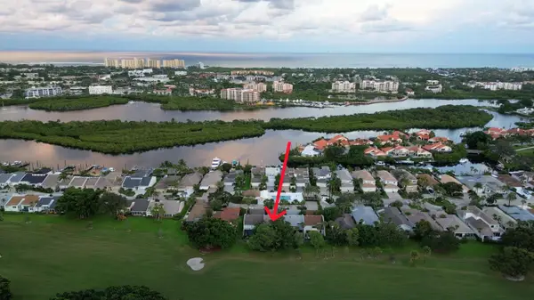 17145 Bay Street, Jupiter, FL 33477