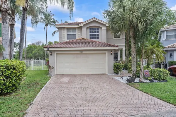 5120 Crescent Moon Drive, ,, FL 33463