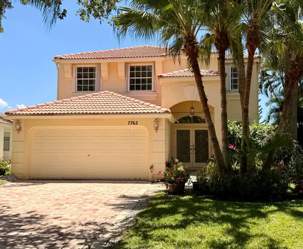7762 Oak Grove Circle, Lake Worth, FL 33467