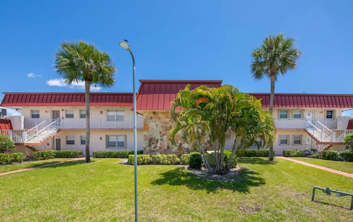 12016 S Greenway Cir Circle S #105, Royal Palm Beach, FL 33411 - #1