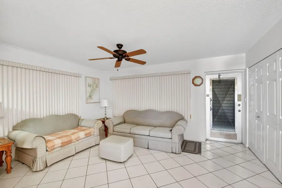 99 Bedford D, West Palm Beach, FL 33417 - #3