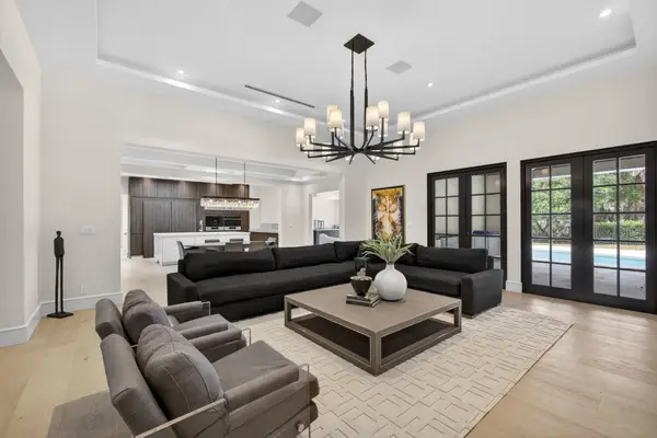17 Carrick Road, Palm Beach Gardens, FL 33418