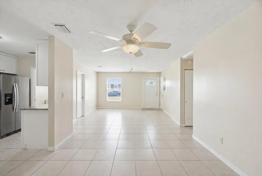 667 SE Faith Terrace, Port Saint Lucie, FL 34983 - #3