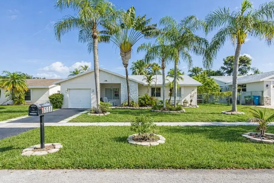 16841 Royal Poinciana Drive, Weston, FL 33326 - #2