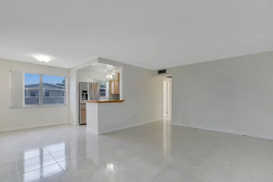136 Somerset G, West Palm Beach, FL 33417 - #2