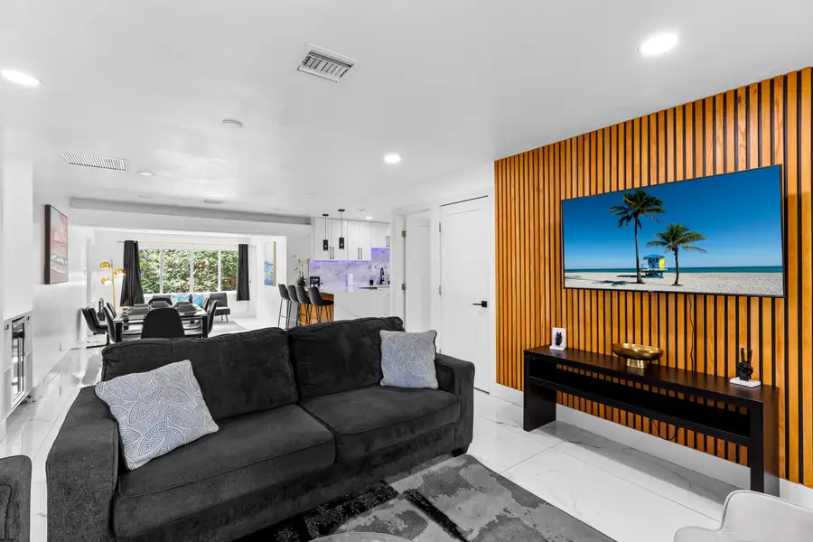 1010 SW 32nd Street, Fort Lauderdale, FL 33315 - #2