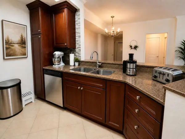 1660 Renaissance Commons Boulevard #2418, Boynton Beach, FL 33426