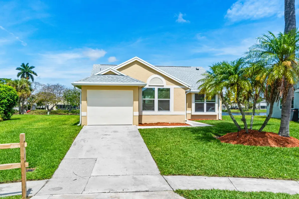 31 Misty Meadow Drive, Boynton Beach, FL 33436 - #1