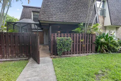 2561 NW 99th Avenue, Coral Springs, FL 33065 - #2