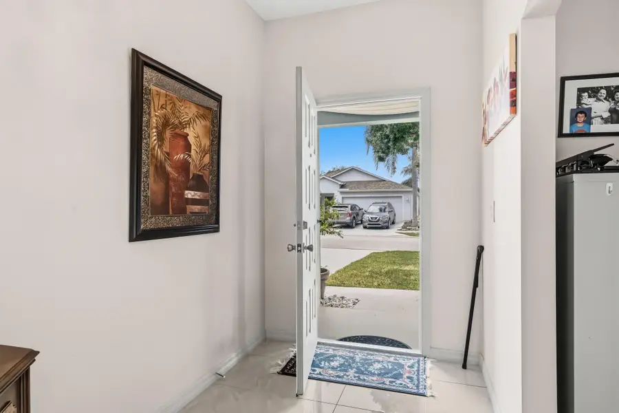 1013 E 13th Square, Vero Beach, FL 32960 - #2