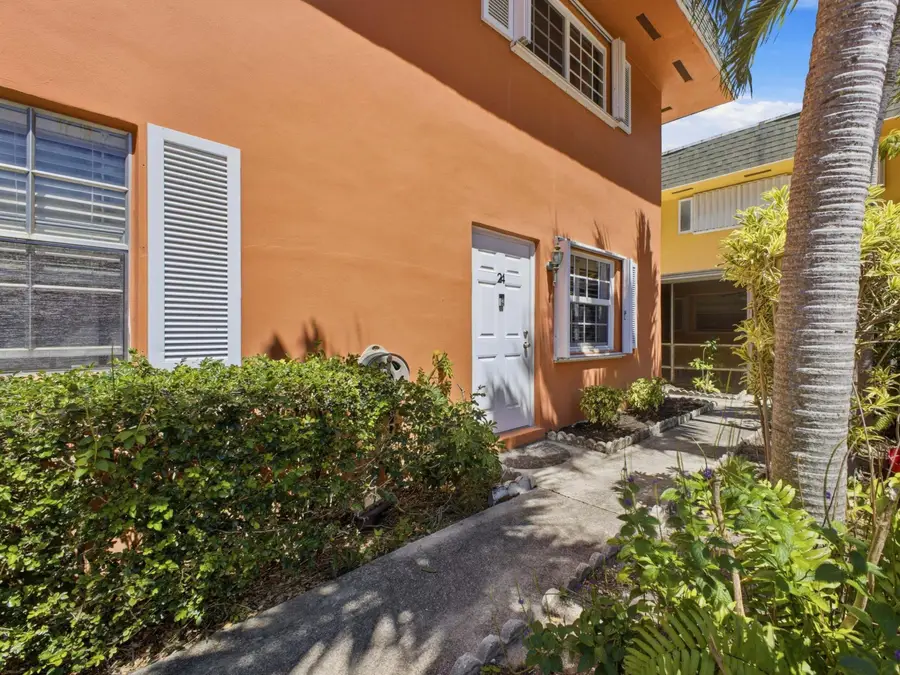 2200 Monroe Street #24, Hollywood, FL 33020 - #2