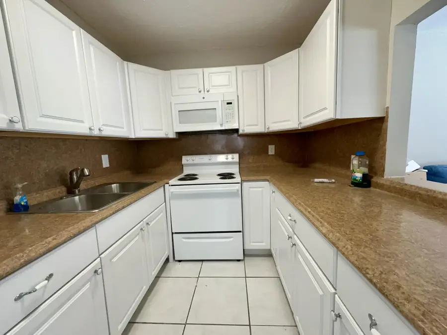 165 Coventry G, West Palm Beach, FL 33417 - #2