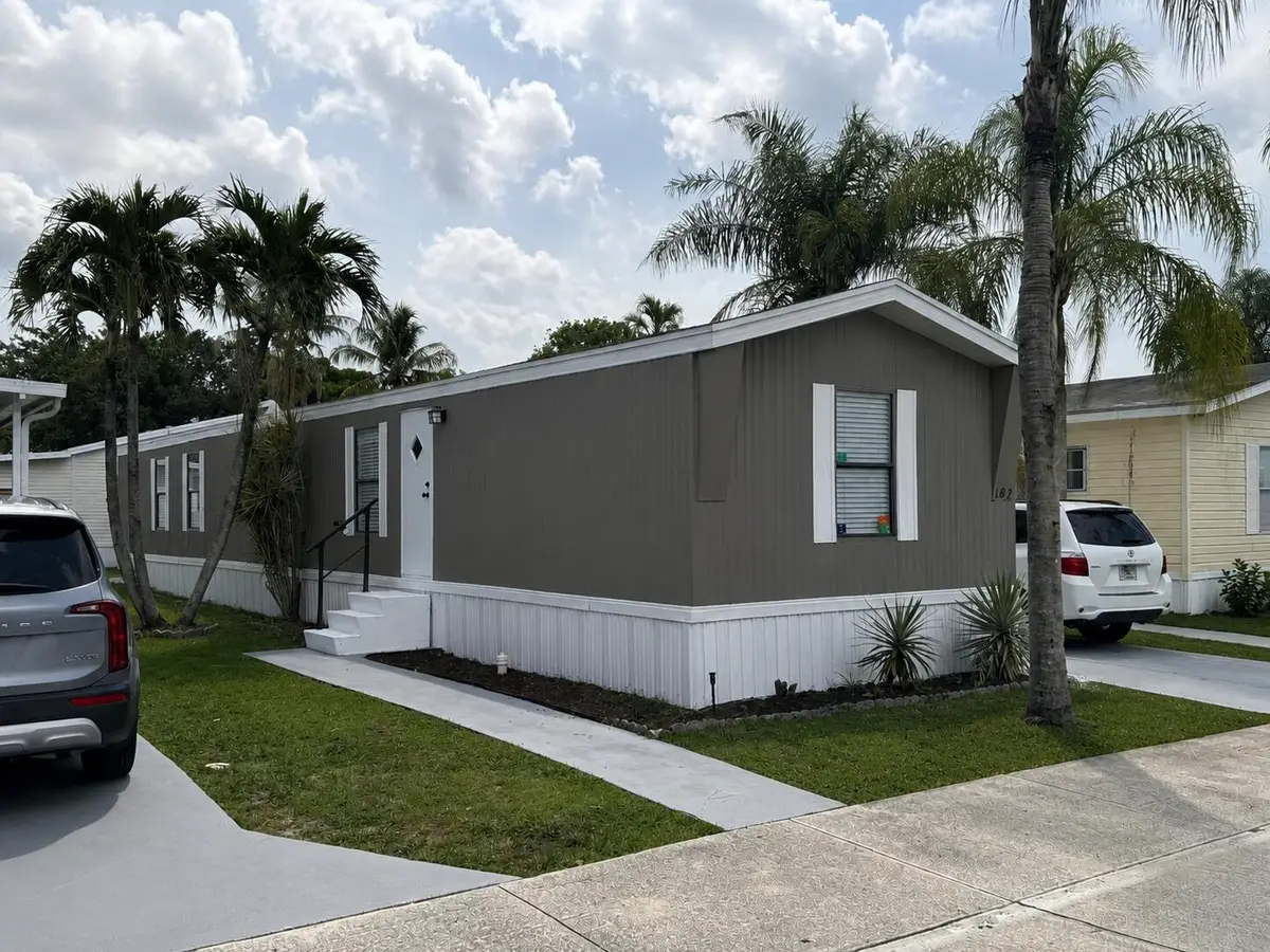 182 Plantation Boulevard, Boynton Beach Delray Beach, FL 33467 - #1